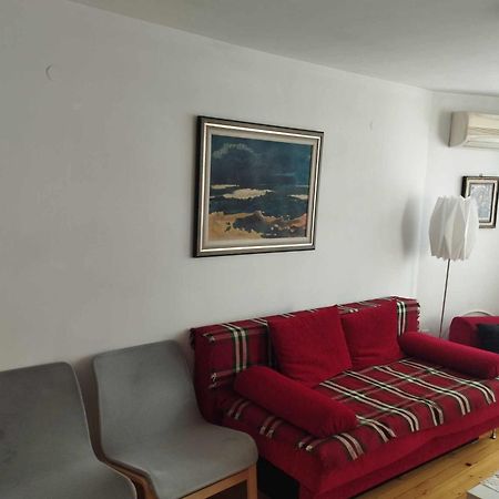 Flora Beach Apartaments Μπουργκάς Εξωτερικό φωτογραφία
